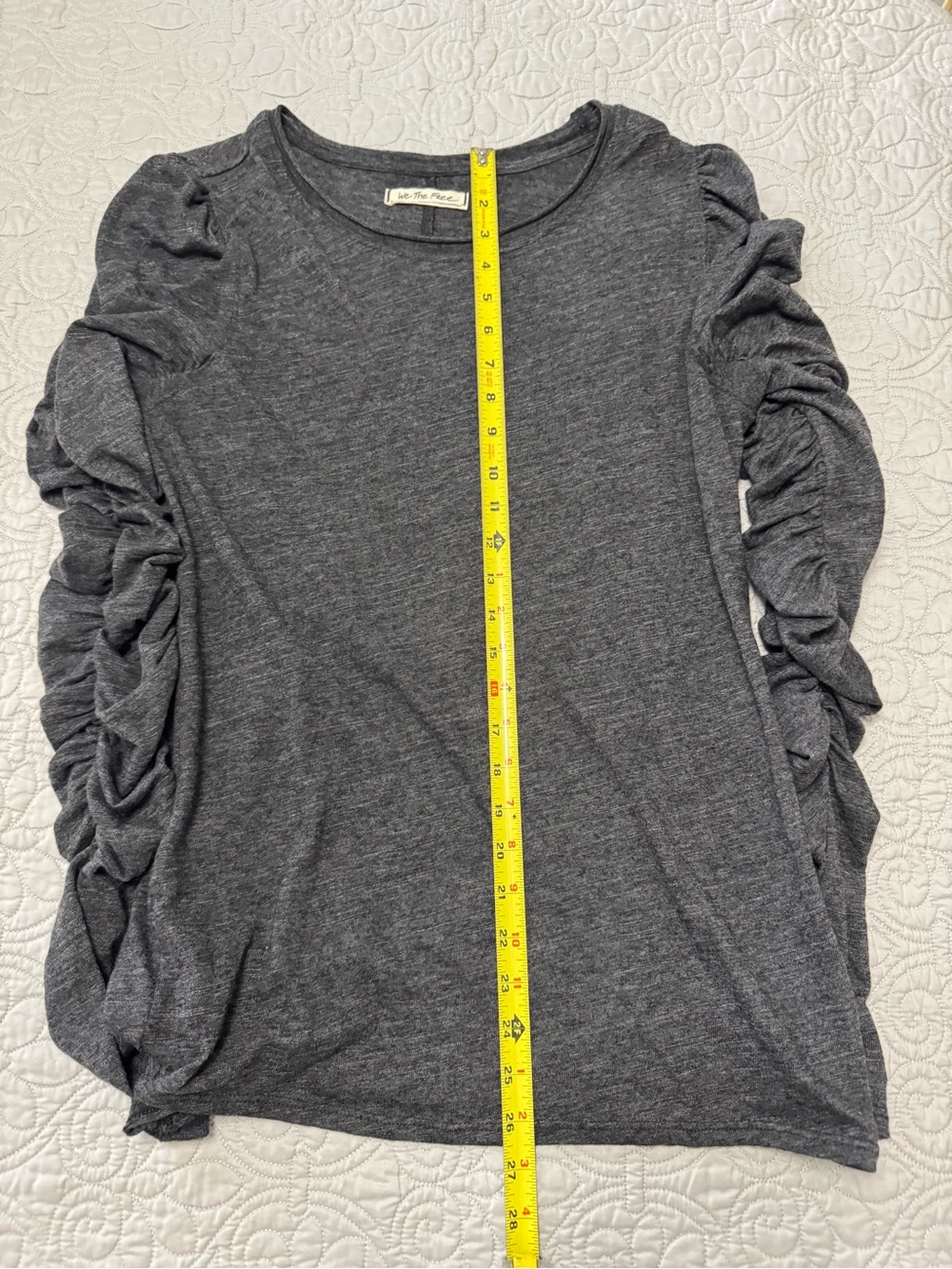 We The Free Charcoal Gray Ruffled Long-Sleeve Tee - Picture 3 of 5